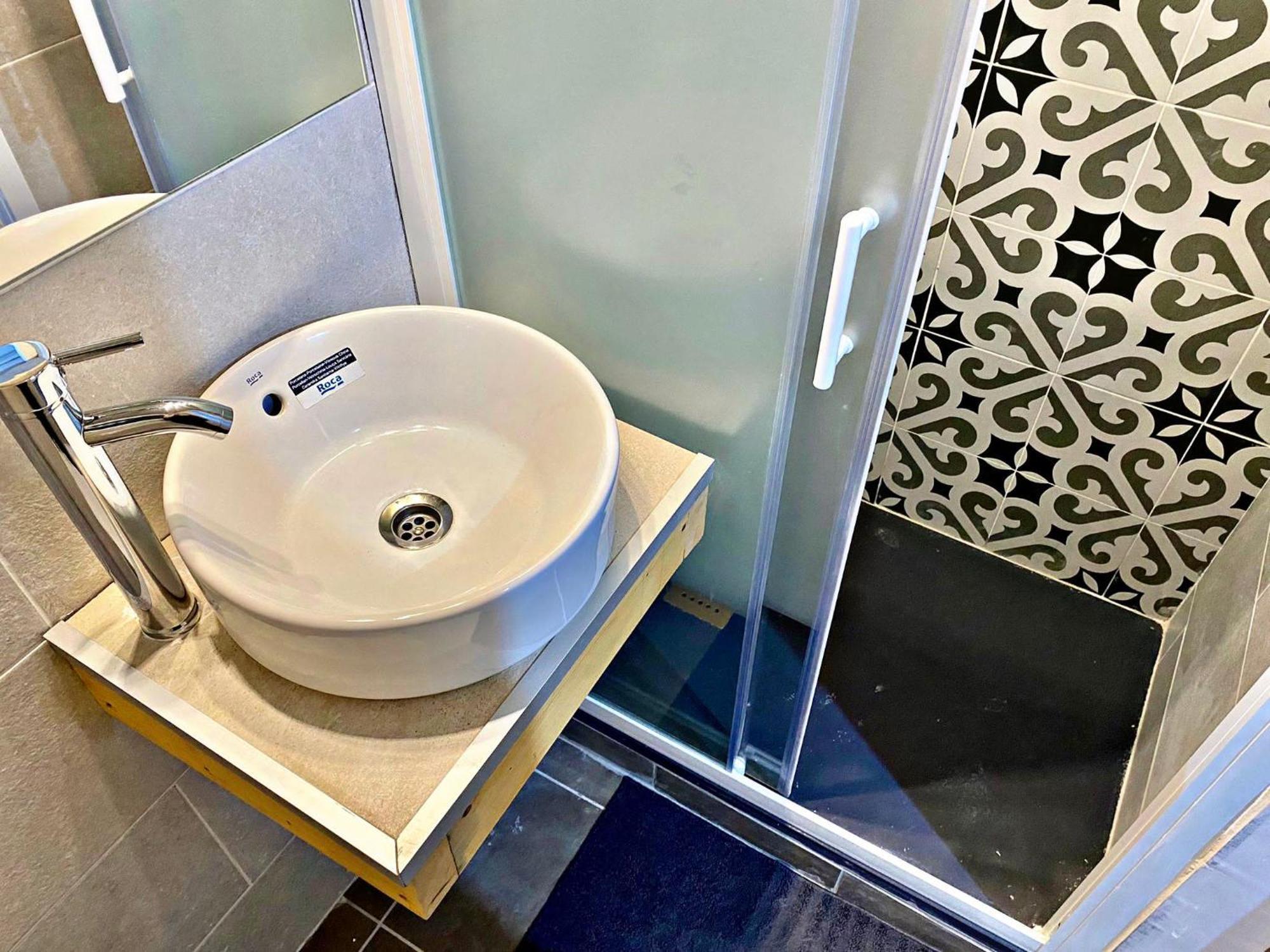 Nice In By Perita Next Metro St T1 Apartamento
